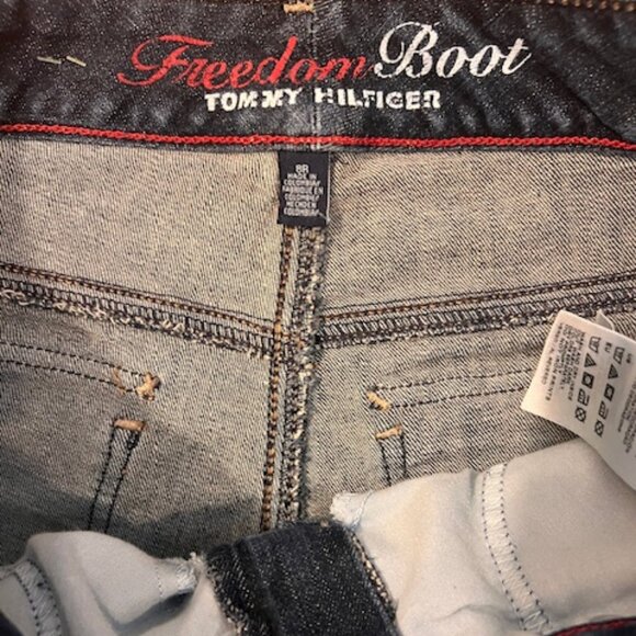 TOMMY HILFIGER Women's Freedom Boot Jeans - Picture 5 of 10